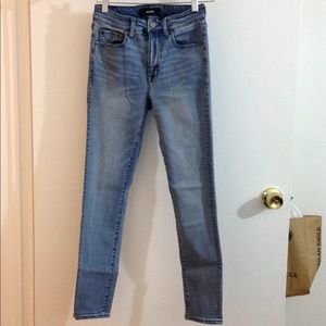 AERO women's high rise denim size 4 REG